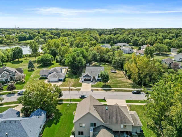 12025 Heron Lake Road, St. John, IN 46373