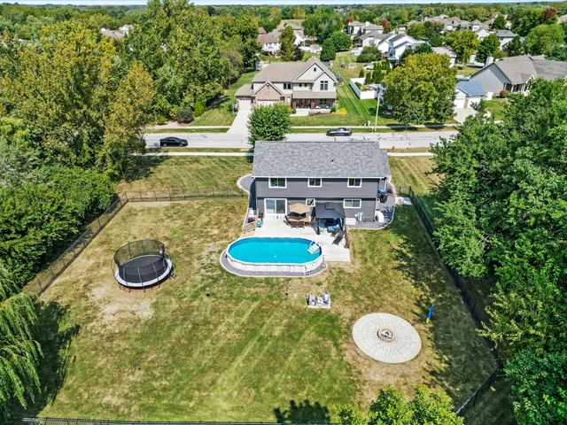 12025 Heron Lake Road, St. John, IN 46373