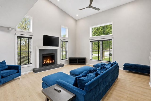 12025 Heron Lake Road, St. John, IN 46373