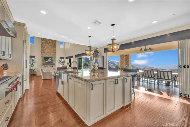 16727 Pienza Court, Riverside, CA 92503