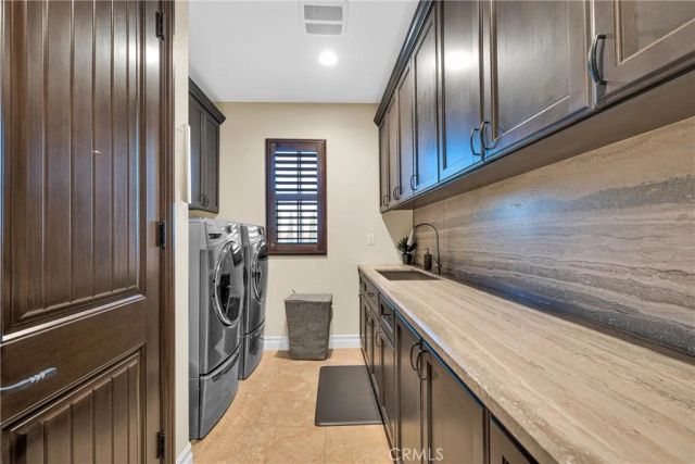 16727 Pienza Court, Riverside, CA 92503