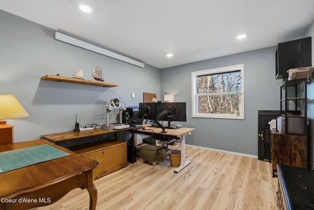 1610 Hemlock CT, Sandpoint, ID 83864