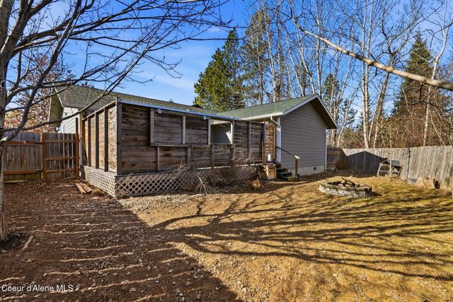 1610 Hemlock CT, Sandpoint, ID 83864