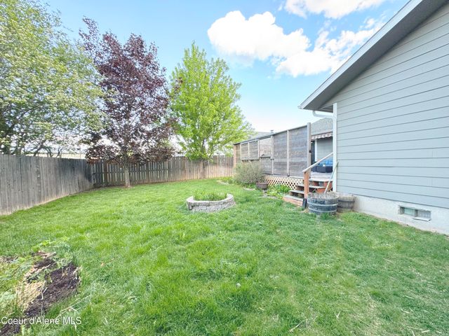 1610 Hemlock CT, Sandpoint, ID 83864