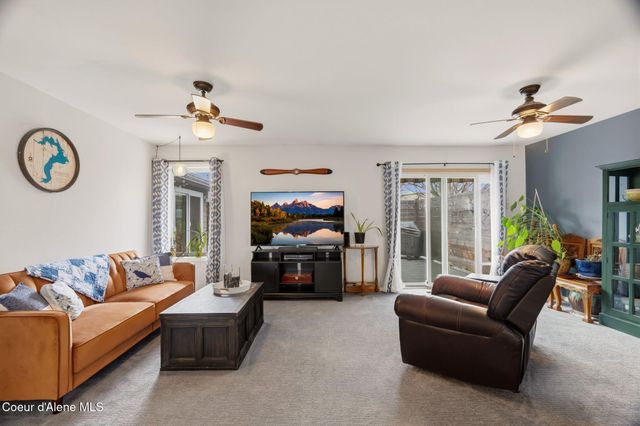 1610 Hemlock CT, Sandpoint, ID 83864