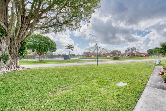 3838 Victoria Drive, West Palm Beach, FL 33406