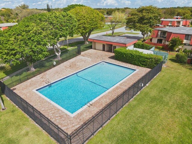 3838 Victoria Drive, West Palm Beach, FL 33406