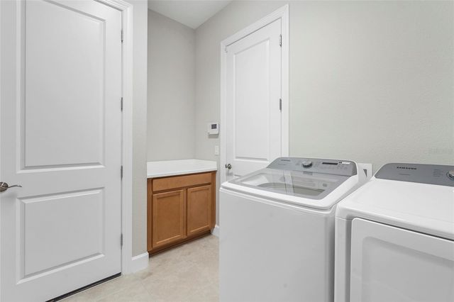 5424 TRAILS BEND COURT STREET, Sarasota, FL 34238