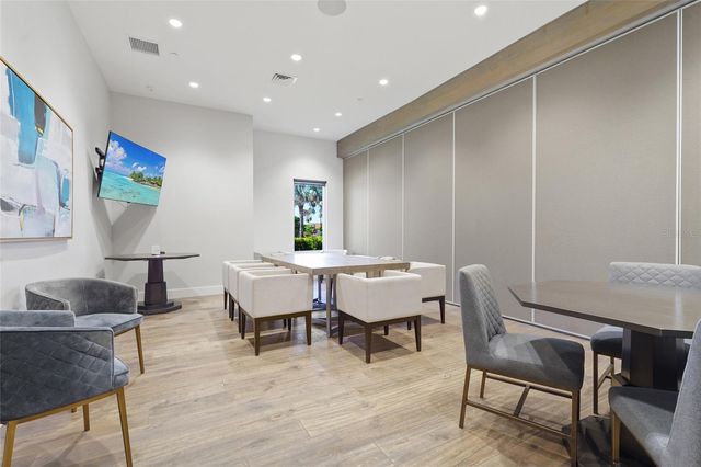 5424 TRAILS BEND COURT STREET, Sarasota, FL 34238