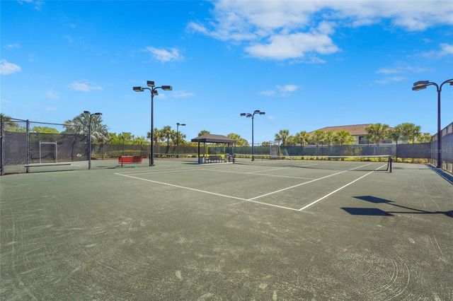 5424 TRAILS BEND COURT STREET, Sarasota, FL 34238