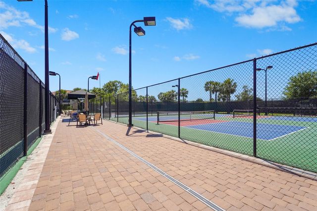 5424 TRAILS BEND COURT STREET, Sarasota, FL 34238