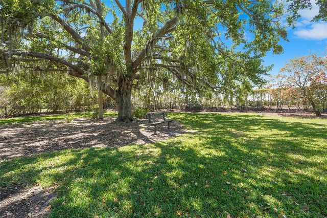 5424 TRAILS BEND COURT STREET, Sarasota, FL 34238