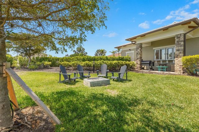 5424 TRAILS BEND COURT STREET, Sarasota, FL 34238