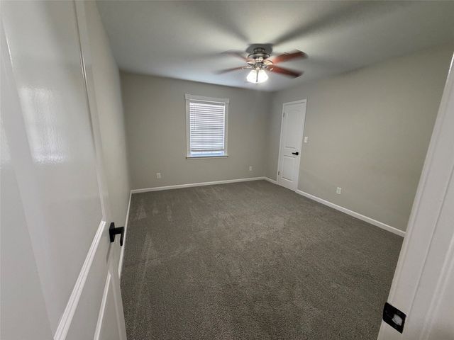 9814 E 37th Court, Tulsa, OK 74146