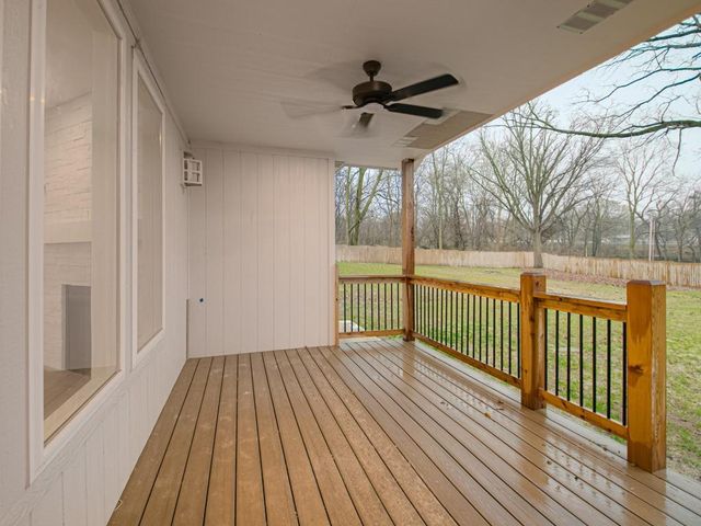 4725 NE Winn Road, Kansas City, MO 64117