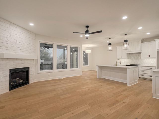 4725 NE Winn Road, Kansas City, MO 64117