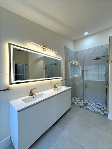 7633 Trapani Ln, Boynton Beach, FL 33472