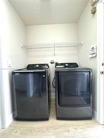 7633 Trapani Ln, Boynton Beach, FL 33472