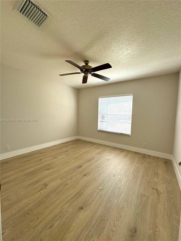 7633 Trapani Ln, Boynton Beach, FL 33472