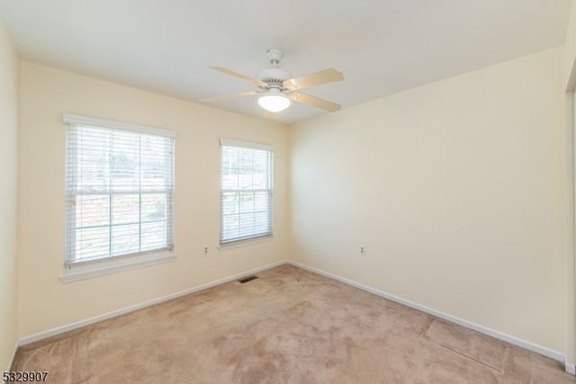 100 Canada Goose Dr, Allamuchy Twp., NJ 07840