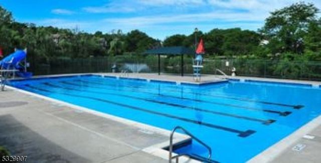 100 Canada Goose Dr, Allamuchy Twp., NJ 07840