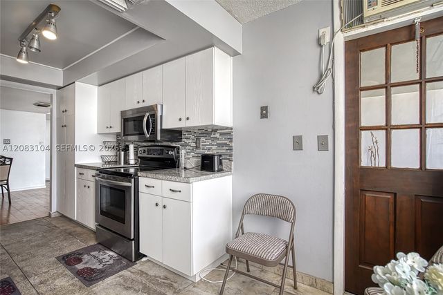 18021 Biscayne Blvd 1604, Aventura, FL 33160