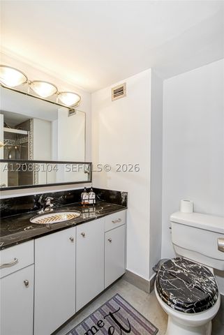18021 Biscayne Blvd 1604, Aventura, FL 33160