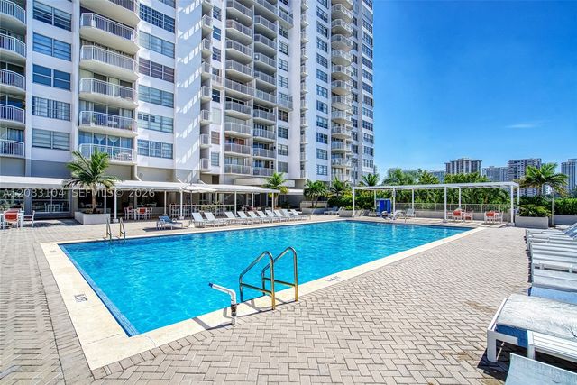 18021 Biscayne Blvd 1604, Aventura, FL 33160