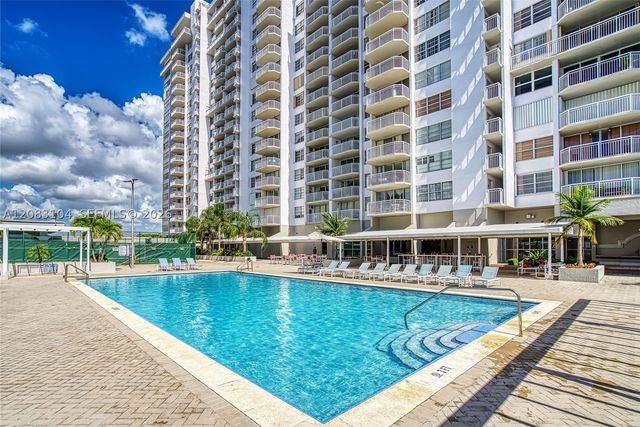 18021 Biscayne Blvd 1604, Aventura, FL 33160