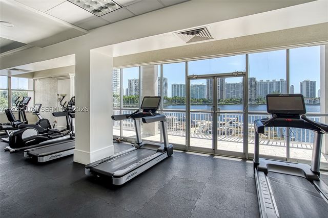 18021 Biscayne Blvd 1604, Aventura, FL 33160
