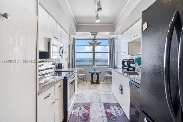 18021 Biscayne Blvd 1604, Aventura, FL 33160