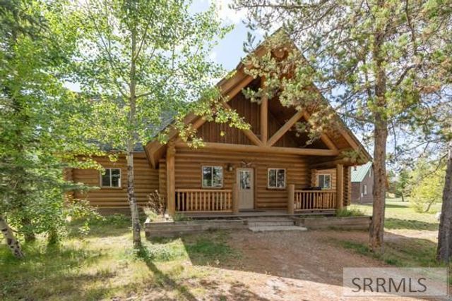 3930 Snow Cap Drive, Island Park, ID 83429