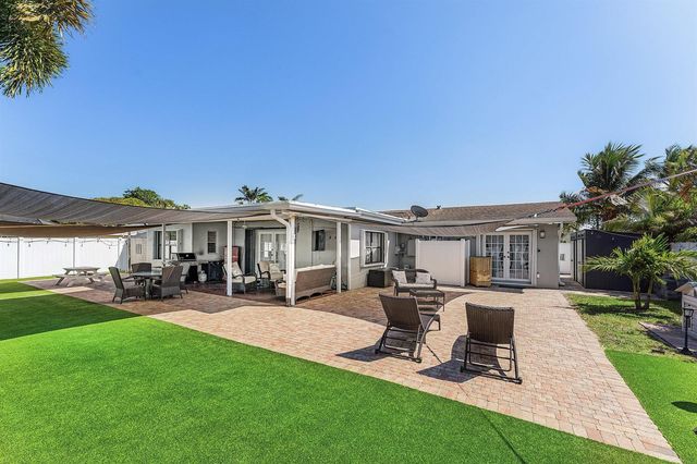 517 Ibis Drive, Delray Beach, FL 33444