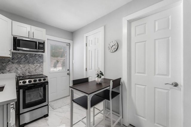 517 Ibis Drive, Delray Beach, FL 33444
