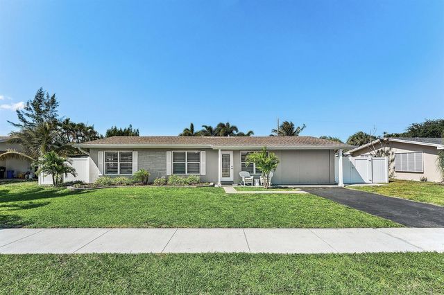 517 Ibis Drive, Delray Beach, FL 33444