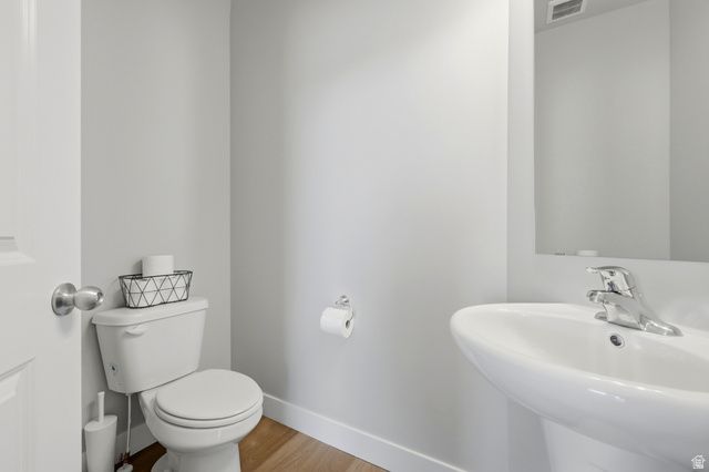 1007 N LEDGER DR, Saratoga Springs, UT 84045