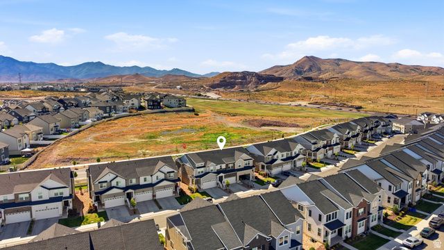 1007 N LEDGER DR, Saratoga Springs, UT 84045