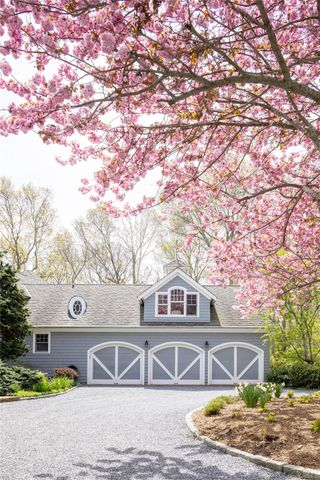 5055 New Suffolk Road, New Suffolk, NY 11956