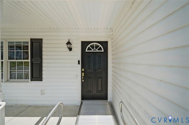 3701 Westbriar Ln, Dinwiddie, VA 22803