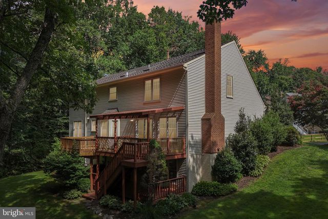 12855 VALLEYWOOD DR, Woodbridge, VA 22192