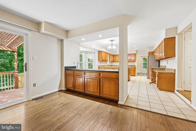 12855 VALLEYWOOD DR, Woodbridge, VA 22192