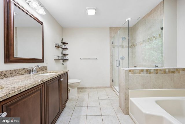 12855 VALLEYWOOD DR, Woodbridge, VA 22192
