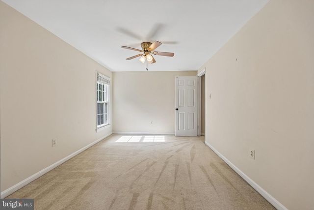 12855 VALLEYWOOD DR, Woodbridge, VA 22192
