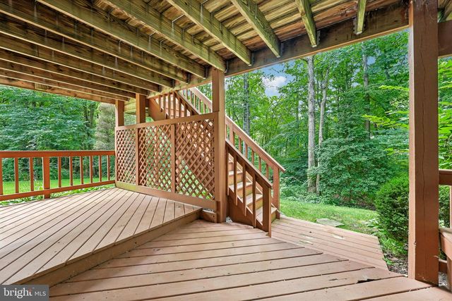 12855 VALLEYWOOD DR, Woodbridge, VA 22192