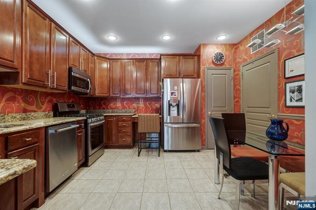 10402 Warrens Way 4TH FLOOR, NEW, Wanaque, NJ 07465