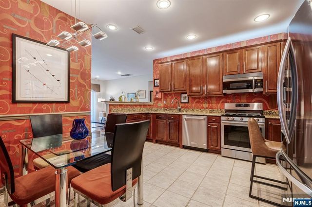10402 Warrens Way 4TH FLOOR, NEW, Wanaque, NJ 07465