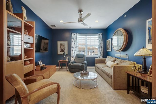 10402 Warrens Way 4TH FLOOR, NEW, Wanaque, NJ 07465