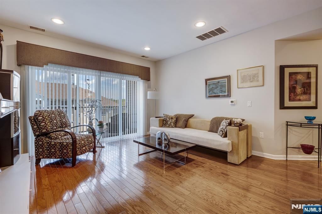 10402 Warrens Way 4TH FLOOR, NEW, Wanaque, NJ 07465