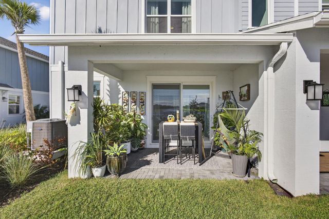 4640 Longwood Lake Square, Westlake, FL 33470