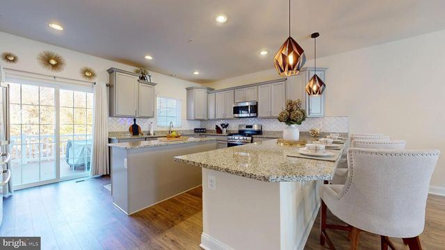 3807 PENTLAND HILLS DR, Upper Marlboro, MD 20774